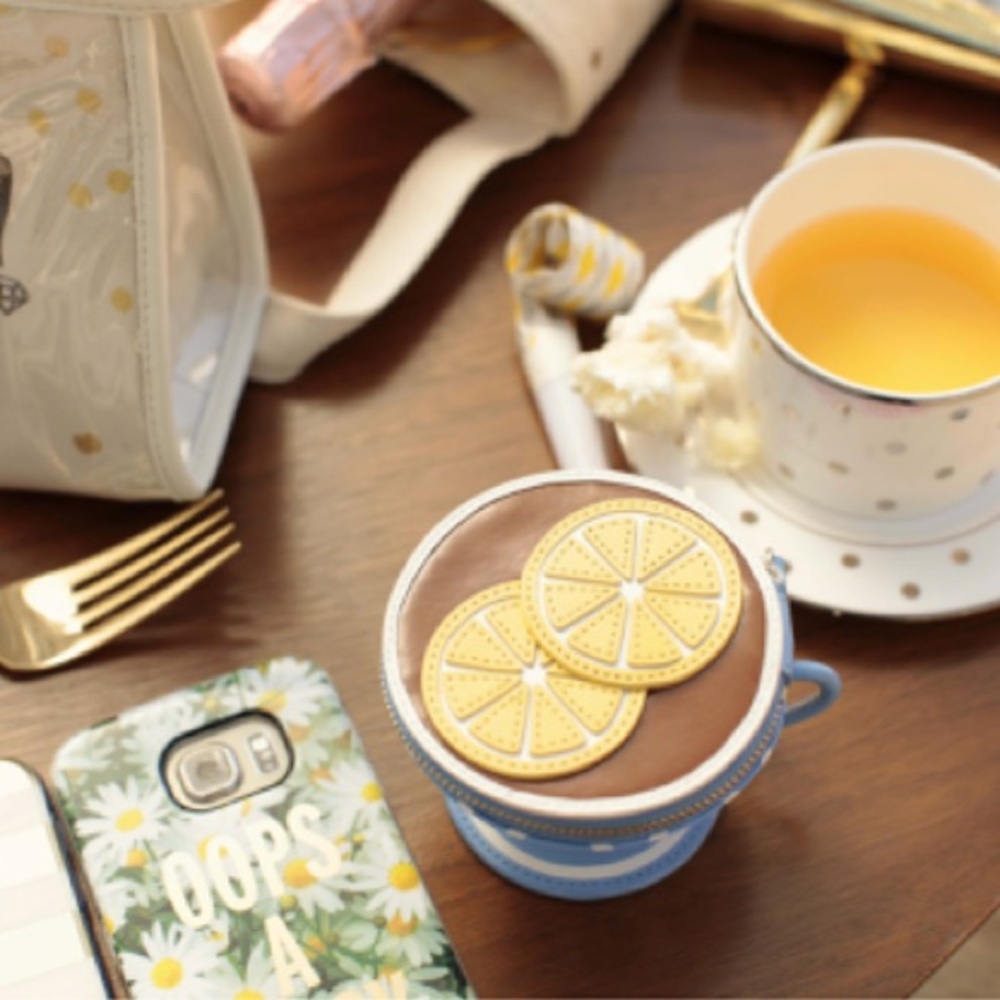 Kate Spade Down the Rabbit Hole Teacup Coin Purse